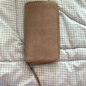 Universal Thread Wallet